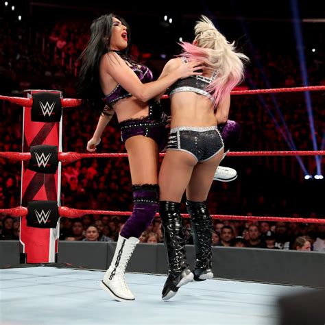 Raw The Iiconics Vs Alexa Bliss Nikki Cross Wwe Photo