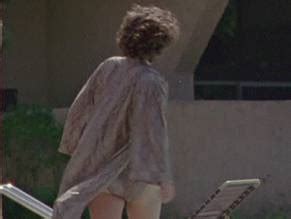 LAURIE METCALF Nude AZNude