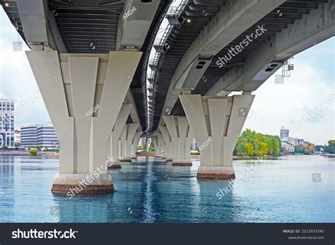 214,527 Bridge Pier Images, Stock Photos & Vectors | Shutterstock