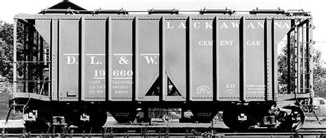 Lackawanna Hopper 19525 — United Railroad Historical Society Of Nj