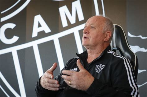 Jornalista dá o veredito sobre a saída de Felipão do Galo em 2024