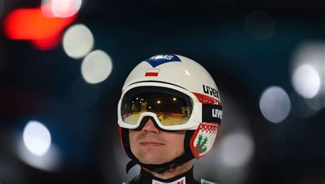 Kamil Stoch pochwalił się nową fryzurą tuż przed olimpijską rywalizacją