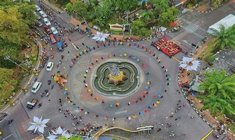 Sejarah Patung Catur Muka Ikonnya Kota Denpasar