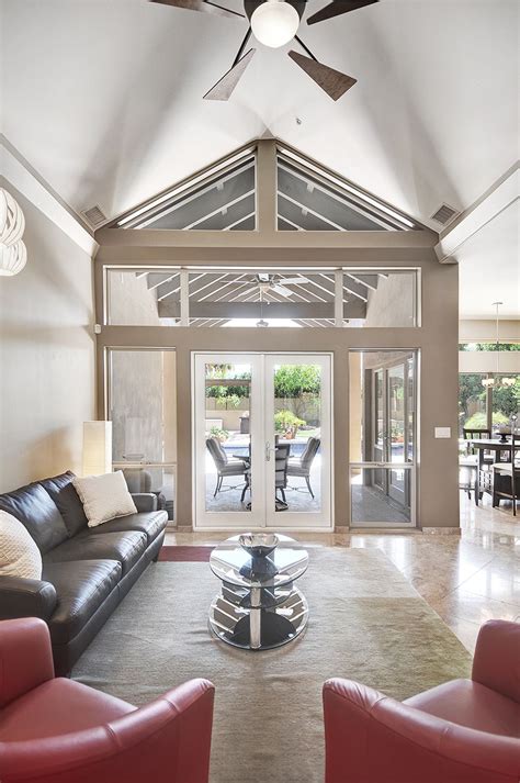 gorgeous wall  windows   living room