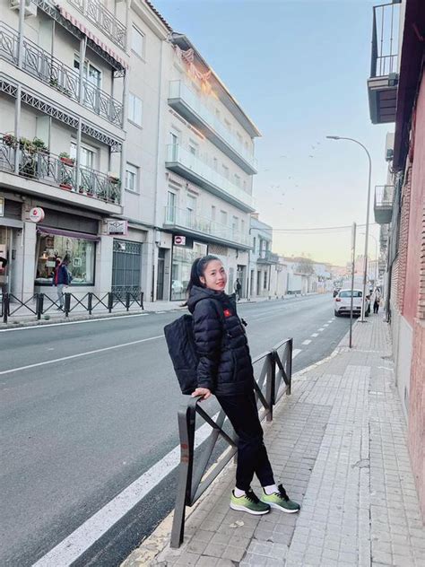 Hot Girl I Tuy N N Vi T Nam L M T M C Ai C Ng X T Xa Sao Th Thao Vi T Gi I Tr