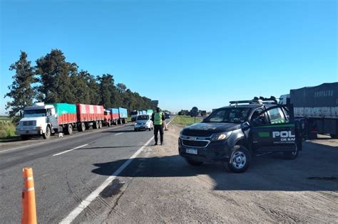 Camioneros Vuelven A Cortar Las Rutas En Santa Fe