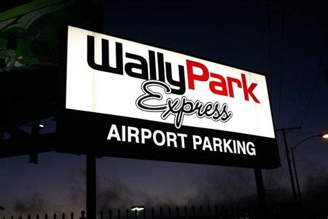 WallyPark Express Parking at Los Angeles Airport, LAX