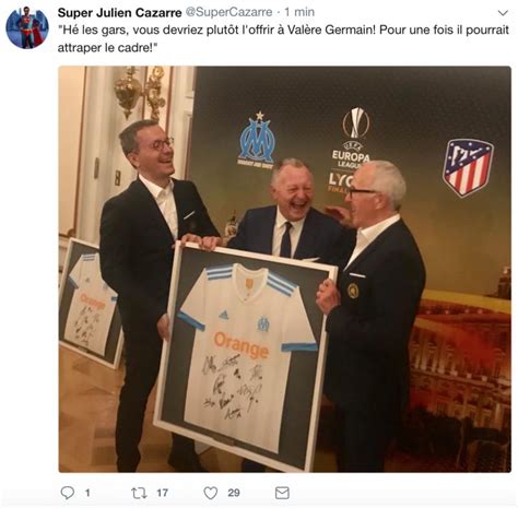 Diaporama La Toile S Enflamme Pour L Om Onze Mondial