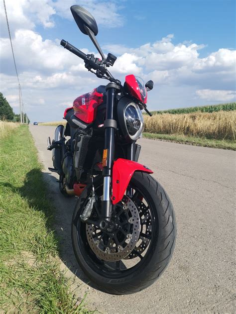 Ducati Monster Top Speed Acceleration Review MotoStatz