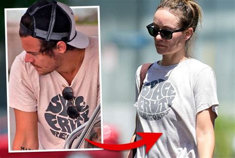 Olivia Wilde sends sign to Harry Styles as she wears his old T-shirt on ...