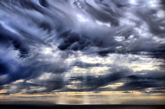 HD mammatus_clouds_and_crepuscular_rays wallpapers | Peakpx