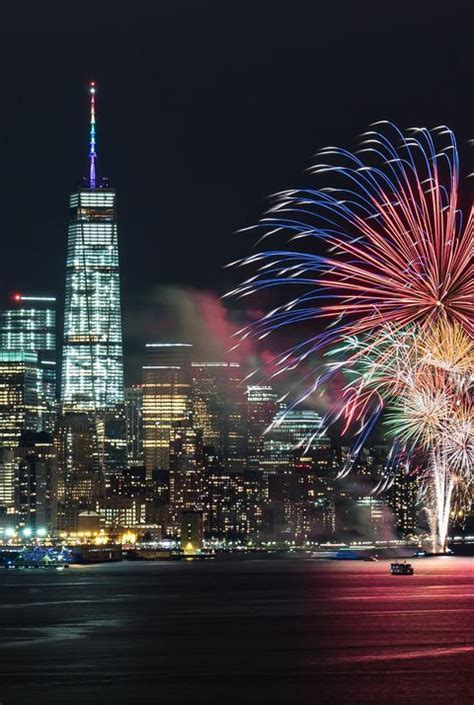 Here S Some Of The Best Places To Watch Fireworks In The U S Outdoor