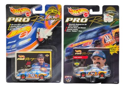 Hot Wheels Racing Nascar Kyle Petty Dañados Azul