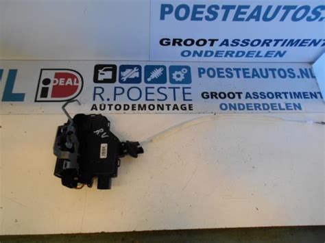 Gebruikte Audi A2 8Z 1 4 16V Deurslot Mechaniek 4Deurs Rechts Voor