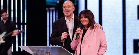 Hillsongs Brian Houston Resigns Change Is Needed” Hope 1032