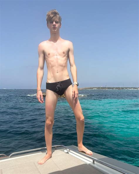 Gay Boy Luca Pfister Giant Bulge