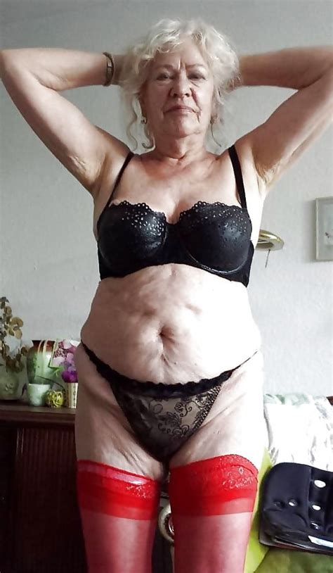 Beautiful Gilfs In Lingerie Stripping Old Cunts