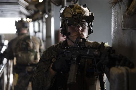 Dvids Images St Meu Force Reconnaissance Marines Execute Vbss