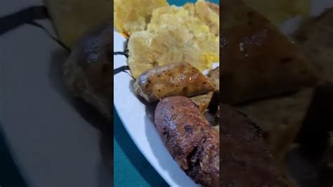 Longaniza Casera Con Tostones Y Mangu Youtube