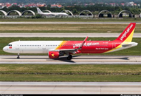 Vn A Vietjetair Airbus A Wl Photo By Andrew Lesty Id