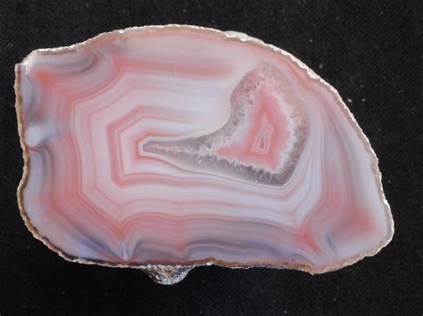 Popular Pink Agates For Serious Collectors