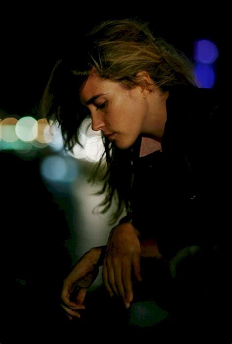 La Blonde Aux Seins Nus