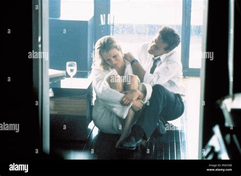 Kim basinger mickey rourke nine 1 2 weeks hi-res stock photography and