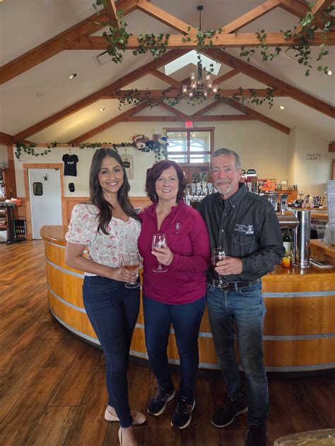 Deanna Fontanez (@deannafontanez_) • Instagram photos and videos