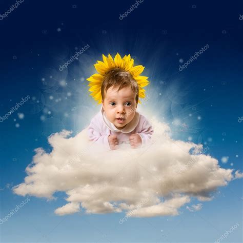 Baby Angel On A Cloud Beauty Baby Angel In The Cloud — Stock Photo