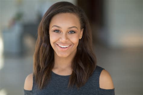 Nia Sioux