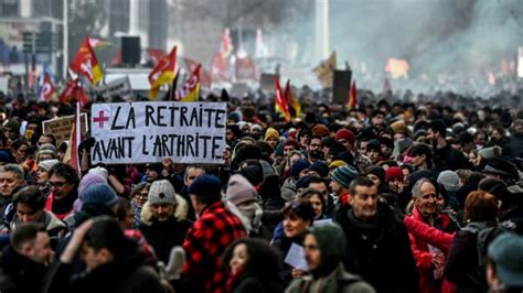 Grève du 31 janvier des dizaines de milliers de personnes mobilisées à