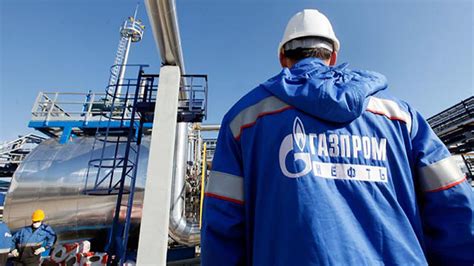 Russia S Gazprom Neft Joins With Vietnam State Oil Firm On Arctic Project