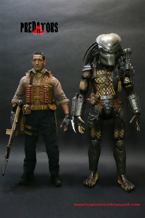 Toyhaven Hot Toys Berserker Predator Classic Predator Royce