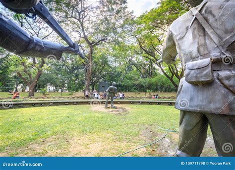 Il Martirio Di Dott Le Grandi Statue Del Metallo Di Jose Rizal In