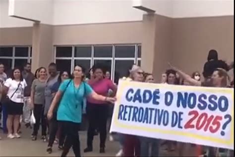 Servidores Administrativos Da Educa O De Aparecida Paralisam