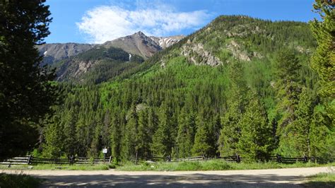 National Forest Camper: Twin Peaks Campground