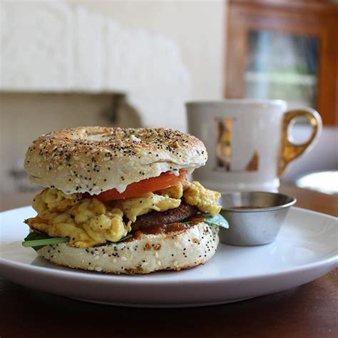 The Saucy Vegan On Instagram Brekkie Bagel 🐣 Everything Bagel