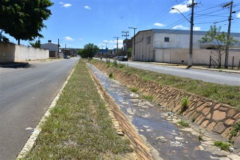 Explos O Do Coronav Rus Na Vila Serrana Paciente De Apenas Anos