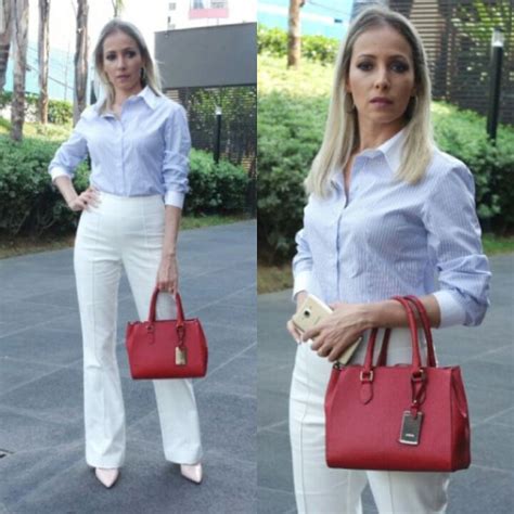 Opção de look clássico pra trabalhar calça flare camisa listrada scarpin nude um toque