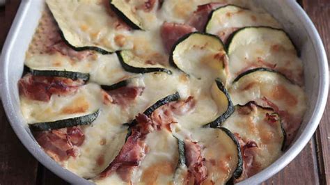 Courgettes Gratinées Au Fromage Et Au Jambon Un Plat Succulent Et Très