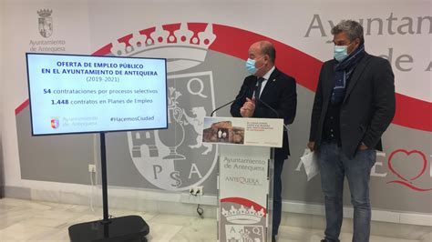 54 Personas Entran En El Ayuntamiento De Antequera Con Procesos