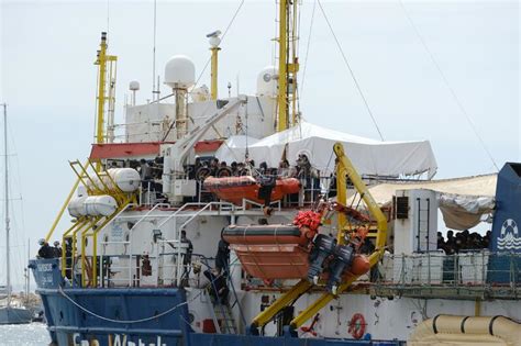 Seawatch 3 Humanitarian Rescue Ship In Pozzallo Editorial Photography