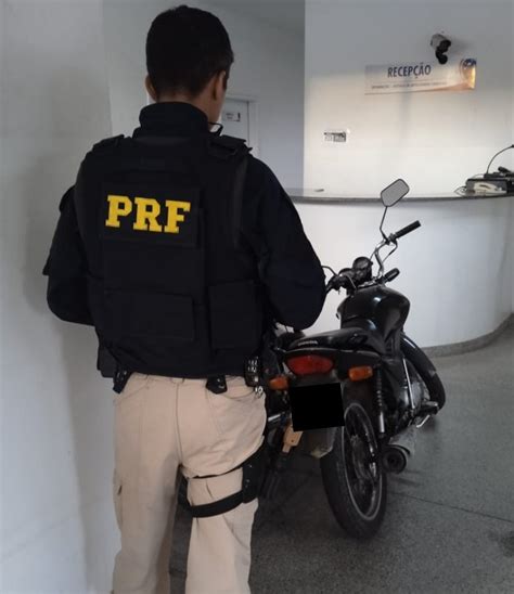 Maruim Se Prf Flagra Inabilitado Em Moto Adulterada Cgn O Maior