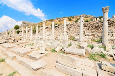 Ruinas Antiguas Maravillosas En Ephesus Turquía Imagen de archivo