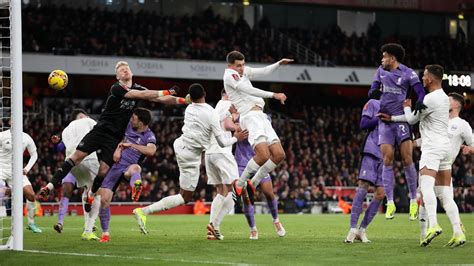 Arsenal 0 2 Liverpool Late Jakub Kiwior Own Goal And Luis Diaz Strike