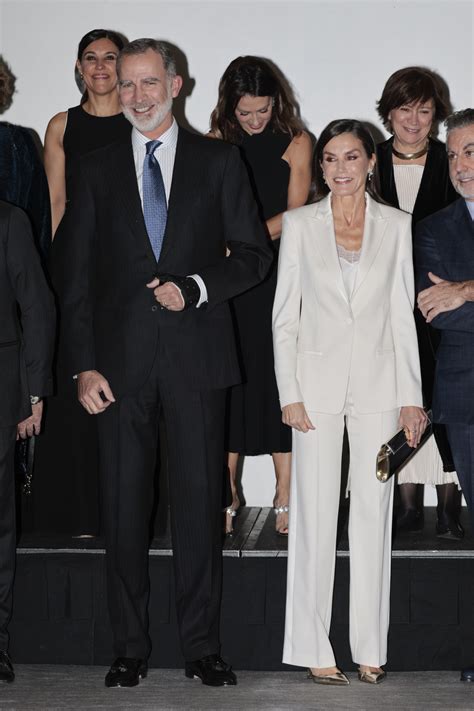 El look de Letizia en el Premio Francisco Cerecedo es un triple sí