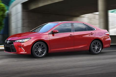 Used 2016 Toyota Camry For Sale Pricing Features Edmunds