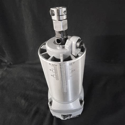 ER-11 Musclechuck – Musclechuck