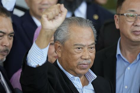 Bekas Pm Muhyiddin Yassin Akan Didakwa Di Mahkamah Hina Raja