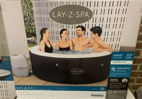 Lay Z Spa Miami 2 4 Person Inflatable Hot Tub 2021 Lazy Spa No Reserve For Sale From United